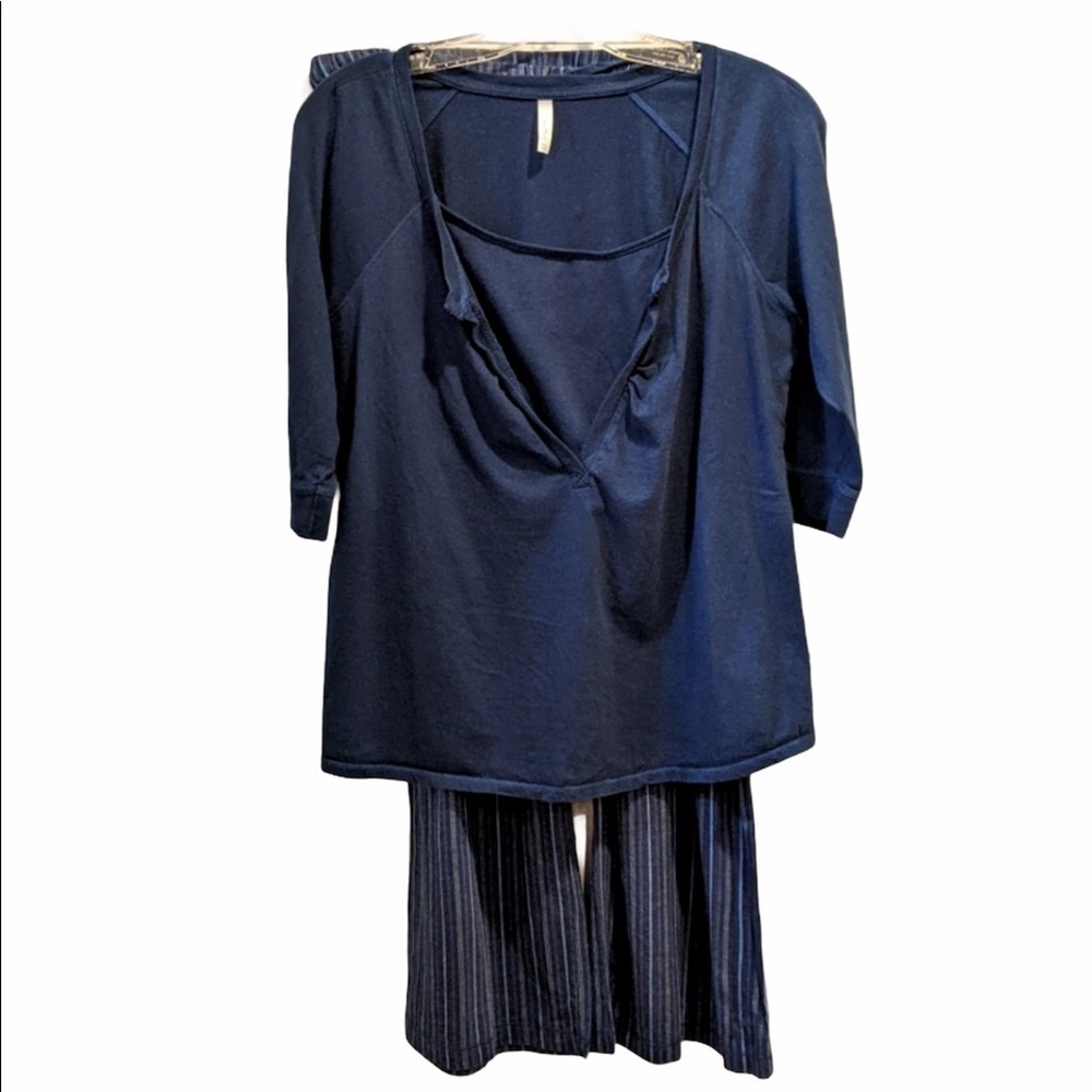2/$20 Thyme Nursing Pajamas Set XXL